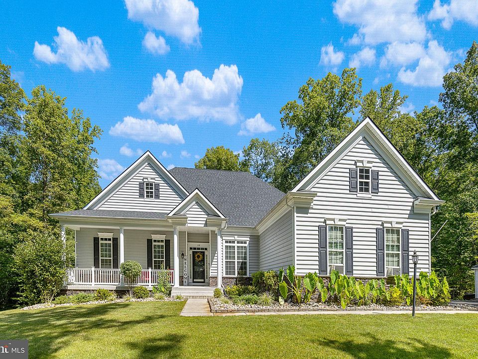 1st image of 108 Sweet William Dr