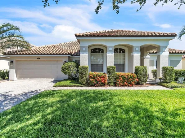 9957 Oak Quarry Dr, Orlando, FL 32832