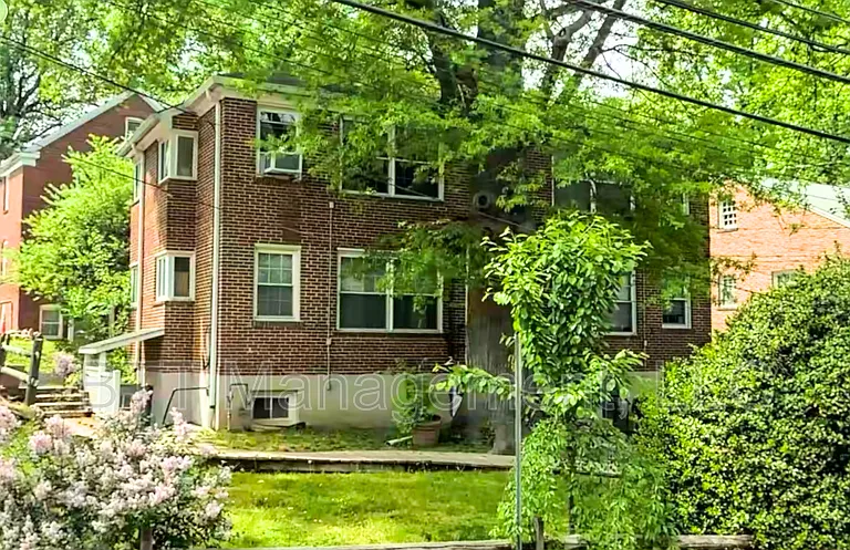 8400 Greenwood Ave #4 — Photo 83