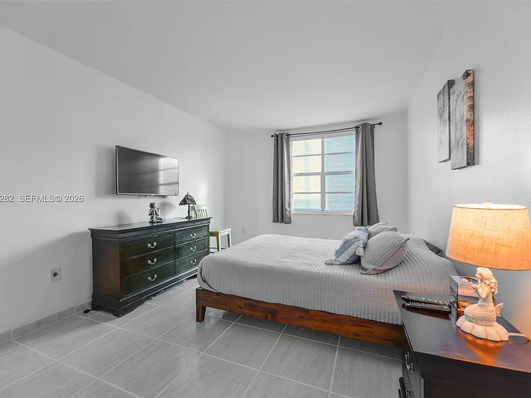 1950 S Ocean Dr #17N — Photo 15