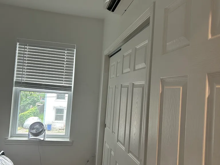 704 N Negley Ave #3 — Photo 7