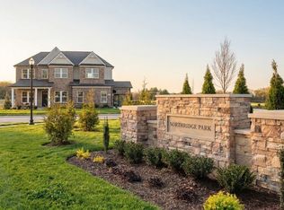525 Banner Dr, Murfreesboro, TN 37129