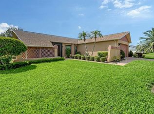 6675 Easton Dr, Sarasota, FL 34238