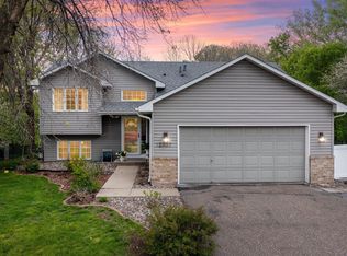 12307 Parkwood Dr, Burnsville, MN 55337
