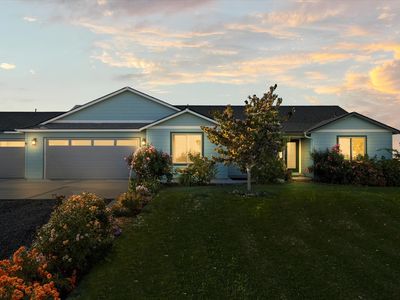 461 Summit Loop, Eltopia, WA, 99330