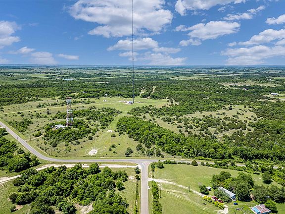 3rd image of Winchester Dr