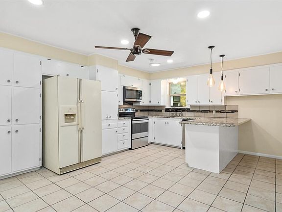5th image of 2403 14th St
