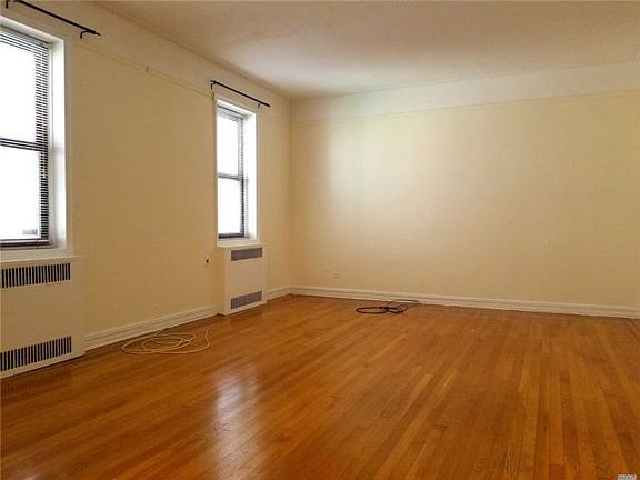 4th image of 155-01 90th Ave APT 1D