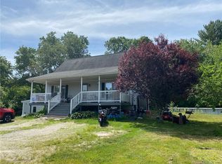 281 Newport Rd, Sterling, CT 06377
