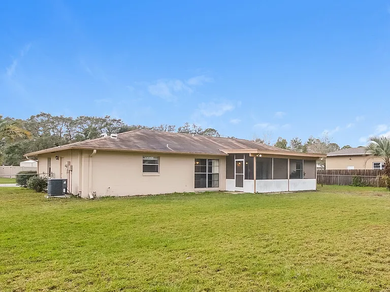 2141 Kendall Ct — Photo 15
