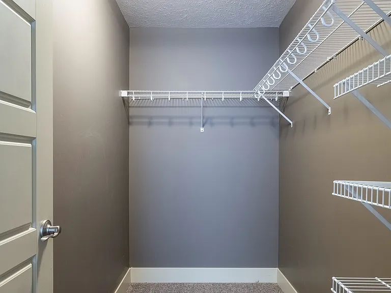 The Sterling Apartments at Grand Island — Photo 78
