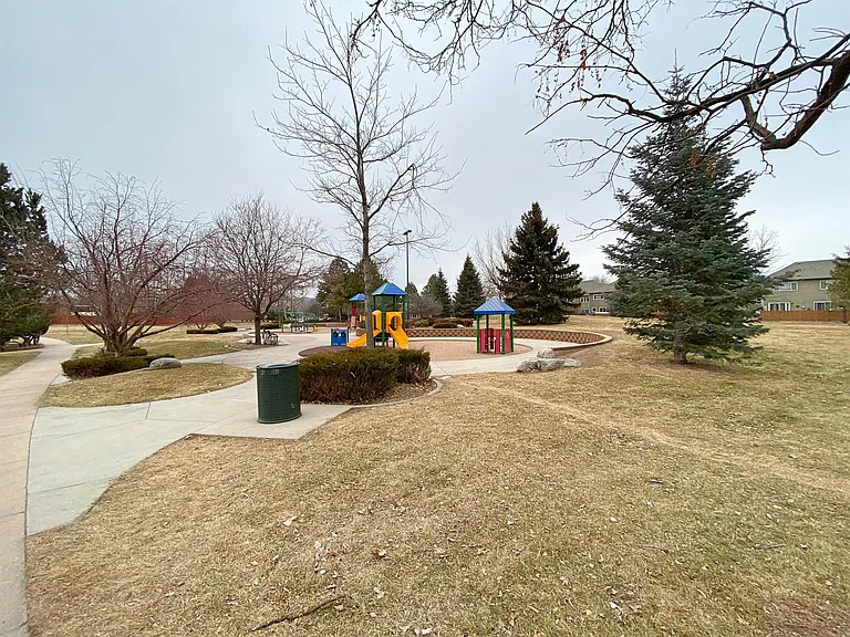 10640 W 62nd Pl — Photo 40