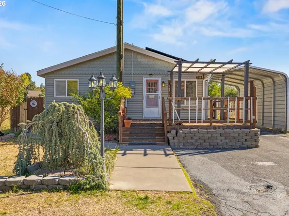 3103 Emerald St, Klamath Falls, OR 97601