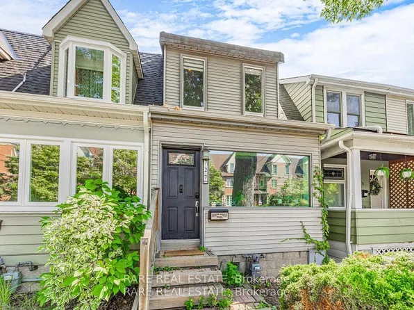727 Rhodes Ave, Toronto, ON M4J 4X5