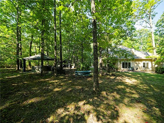 4th image of 2810 Inwood Dr