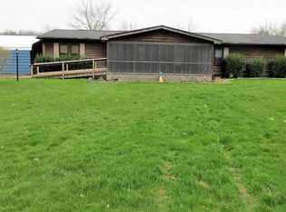 102 Country Side Dr, Valencia, PA 16059