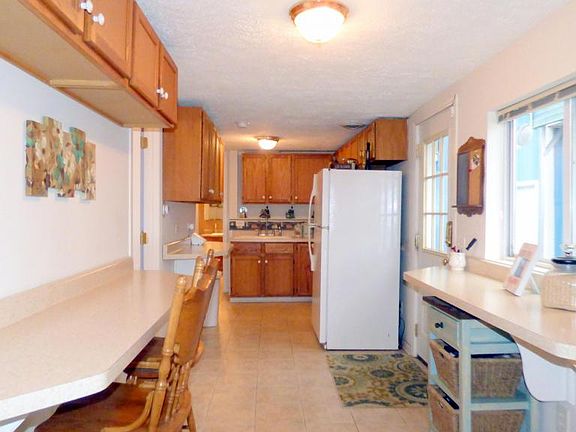 2nd image of 52867 Twin Lakeview Dr