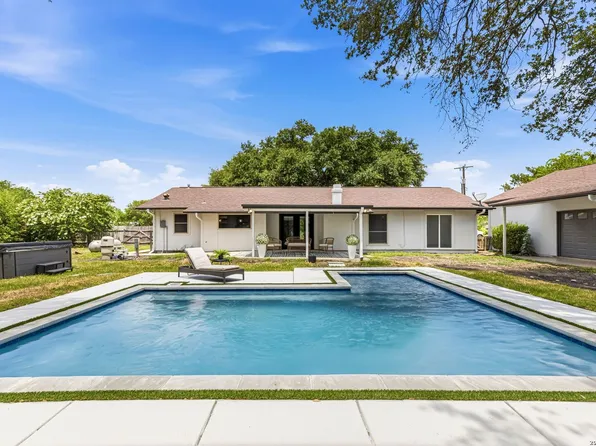 8708 GERONIMO DR, San Antonio, TX 78254
