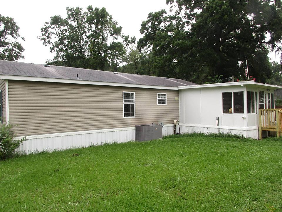 2nd image of 8846 NW 173rd St