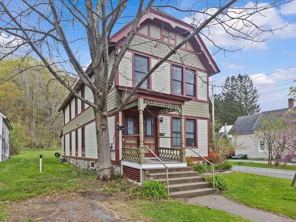 36 Mountain Street, Bristol, VT 05443