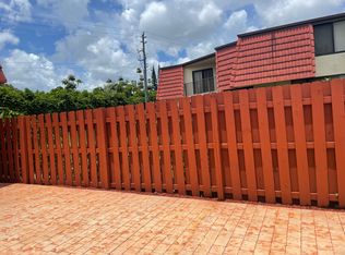 3878 Victoria Dr, West Palm Beach, FL 33406