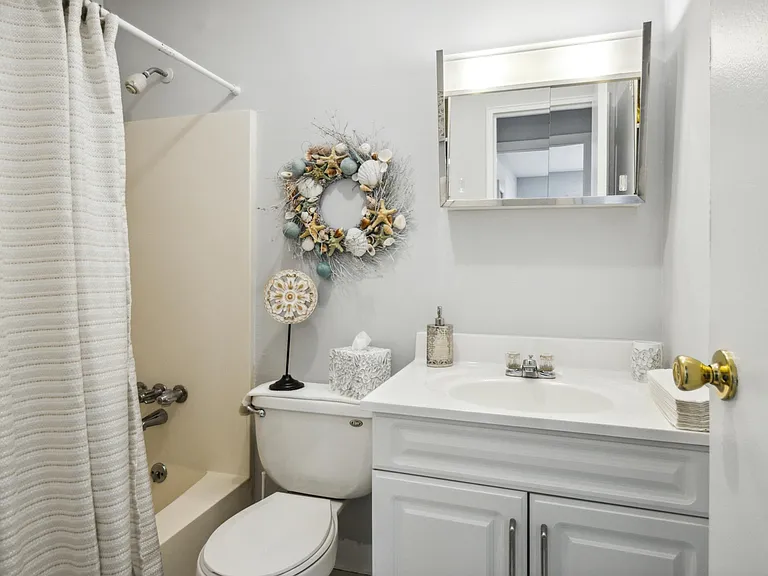 Horizon Homes — Photo 17
