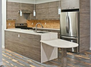 180 Spring St UNIT 304, Newton, NJ 07860