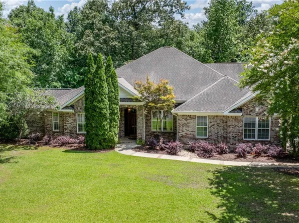5634 Bluegrass Pkwy, Tuscaloosa, AL 35406