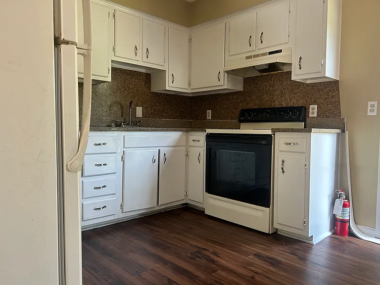 513 S Coit St #B — Photo 6