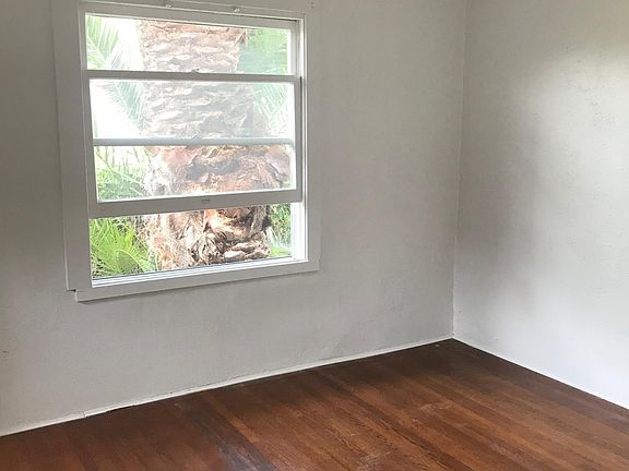 5th image of 1018 26th St