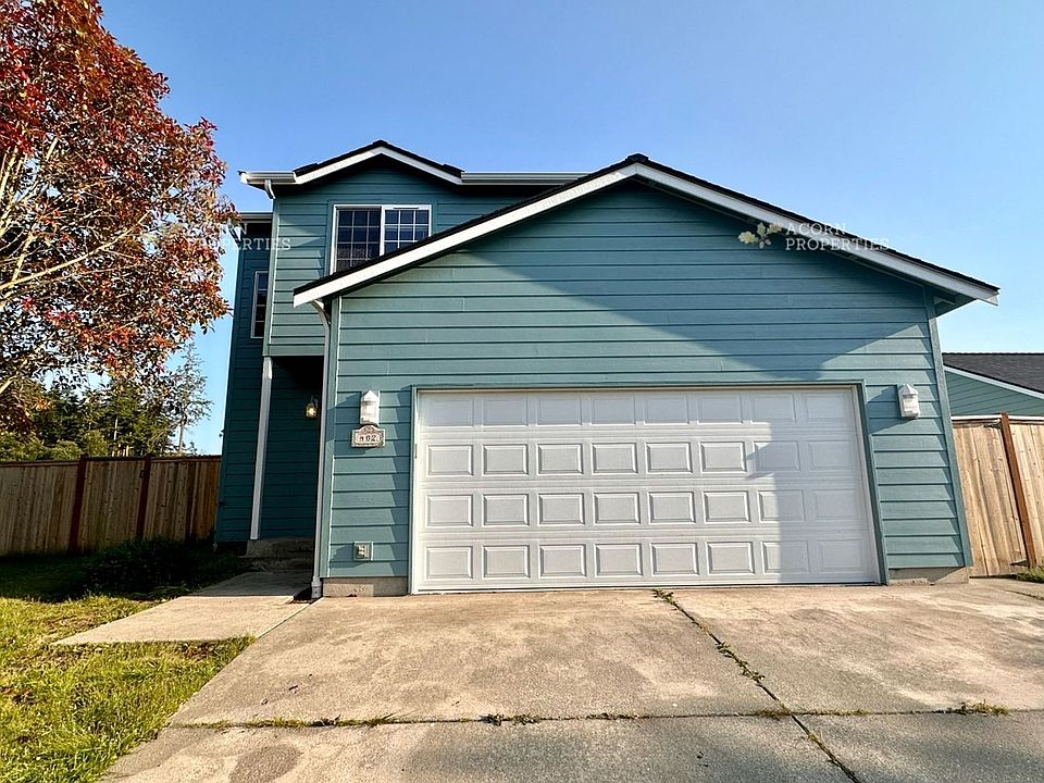 1st image of 402 NW Meadow Ct