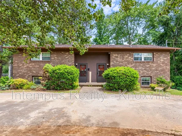 8738 Gleason Dr, Knoxville, TN 37923