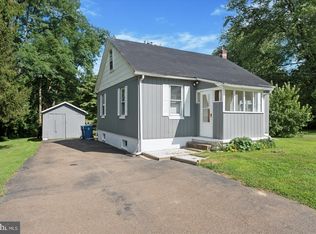 381 Rose Hill Rd, West Grove, PA 19390