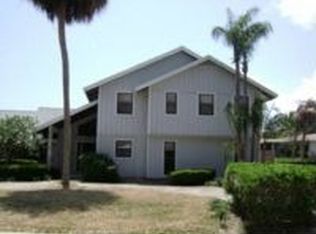 25 Perriwinkle Ln, Sewalls Pt, FL 34996