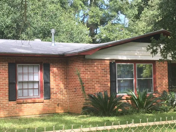 3016 Jacobs Dr, Mobile, AL 36605