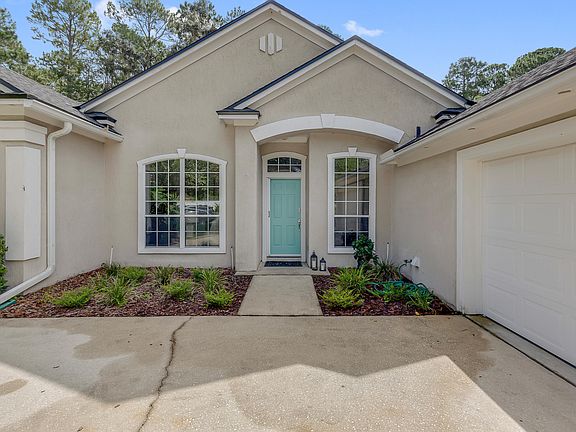 3rd image of 10931 Hamilton Downs Ct