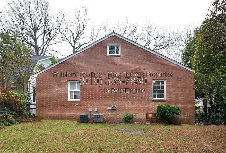 1 bed, 1.0 bath, 995 sqft, $1,290 — Photo 2