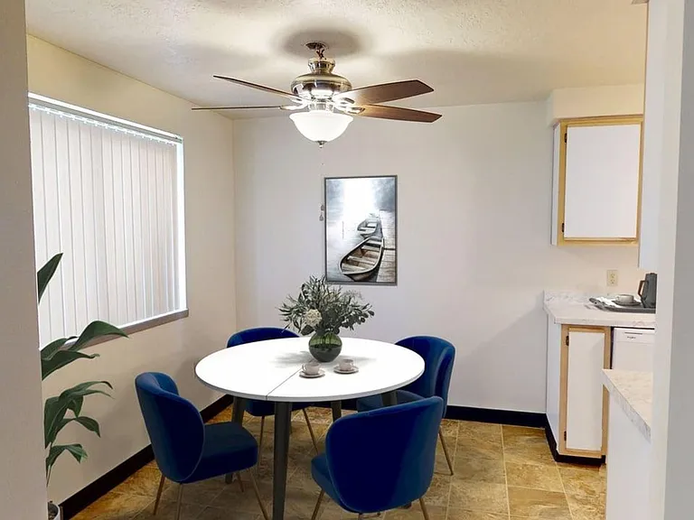 Tall Oaks Apartments — Photo 4