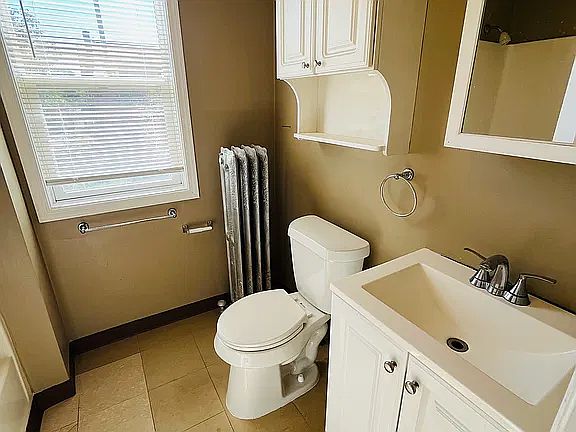 164 W Pike St Apt 3, photo 10