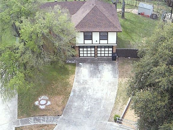 3rd image of 118 Nancy Dr