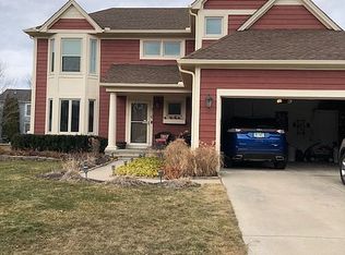 916 Linden Way, Auburn Hills, MI 48326