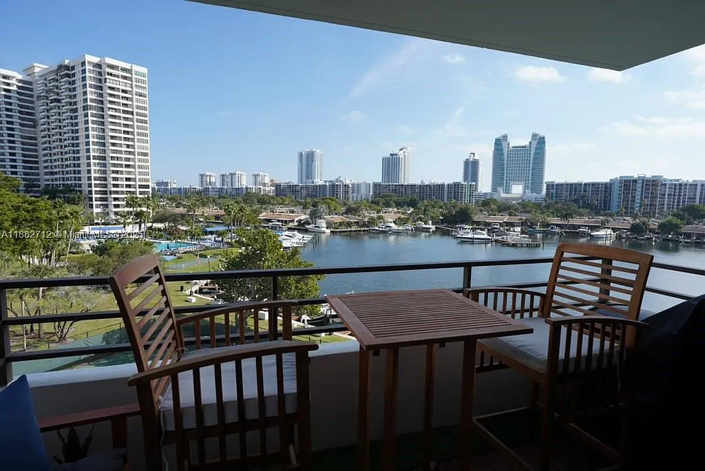 Olympus Condo Phase — Photo 1