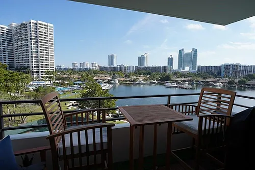 500 Three Islands Blvd #226 Photo 1