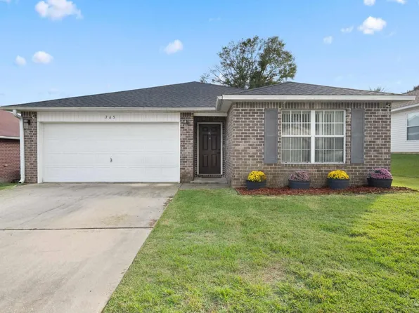 765 Forgotten Creek Ln, Pensacola, FL 32514
