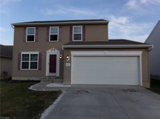 3843 Parkside Cir, Lorain, OH 44053