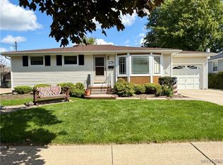 179 Brentwood Dr, North Tonawanda, NY 14120