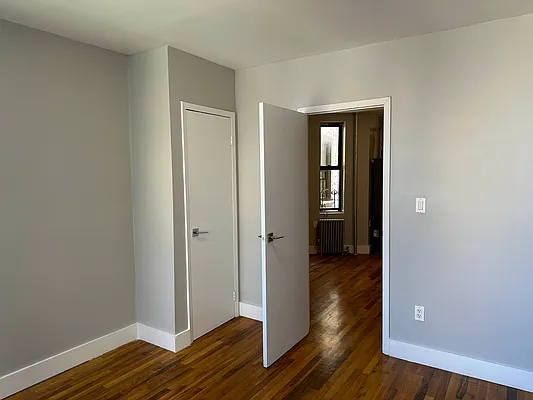 Rented by Premier One Realty LLC | media 6