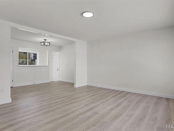 4th image of 8210 Marvale Ln