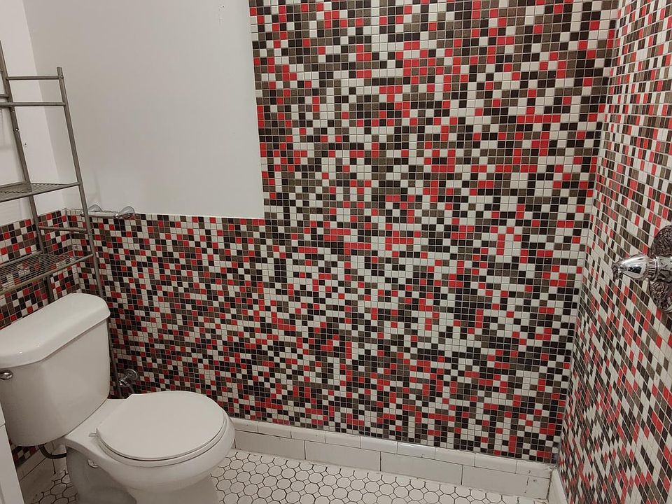 1st image of 206 Melba St #B