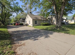 329 W Benton St, Iowa City, IA 52246